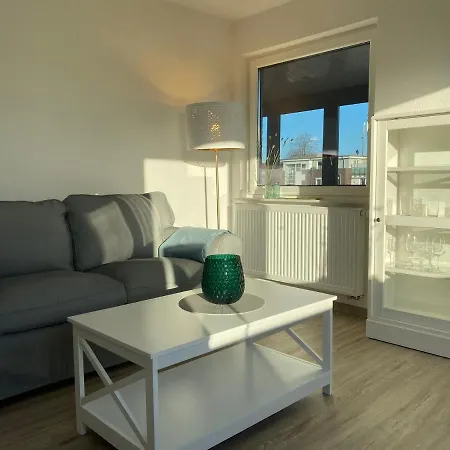 Appartement Haus Pirola Esens Extérieur photo